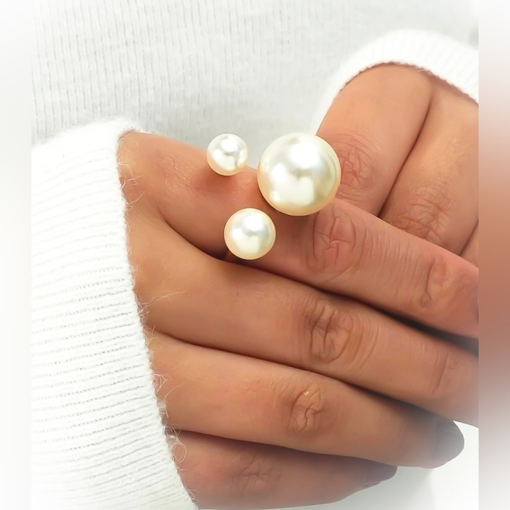 ❀ Elegant Chunky Triple Faux Pearl Adjustable Gold Ring